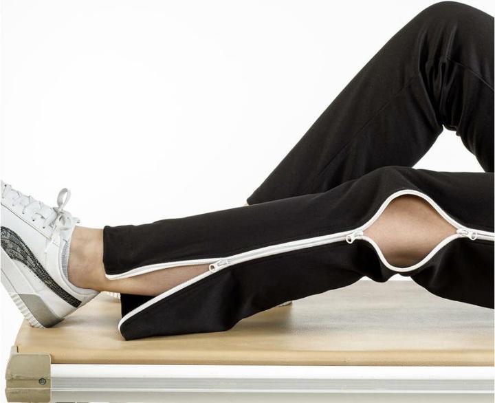 Actual product image Suprima RehaFlex therapy pants with 4-way zip (XL)