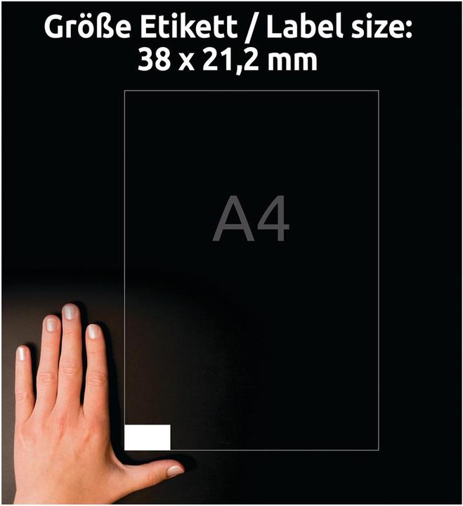 Actual product image Avery Universal labels