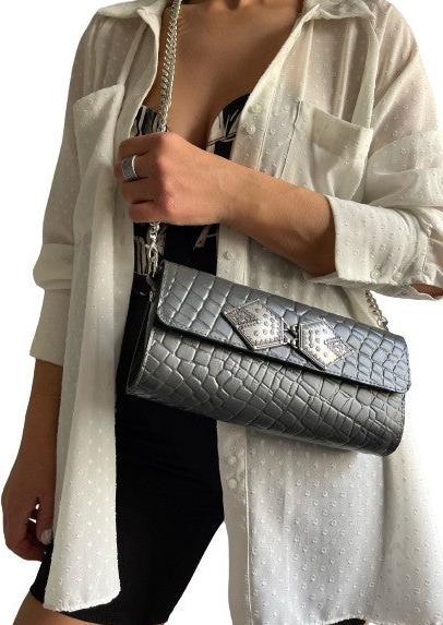 Only-Bags.Store Graue Ledertasche, kleine Lederhandtasche, Lederumschlag, aus Vollnarbenleder, Geschenk für sie