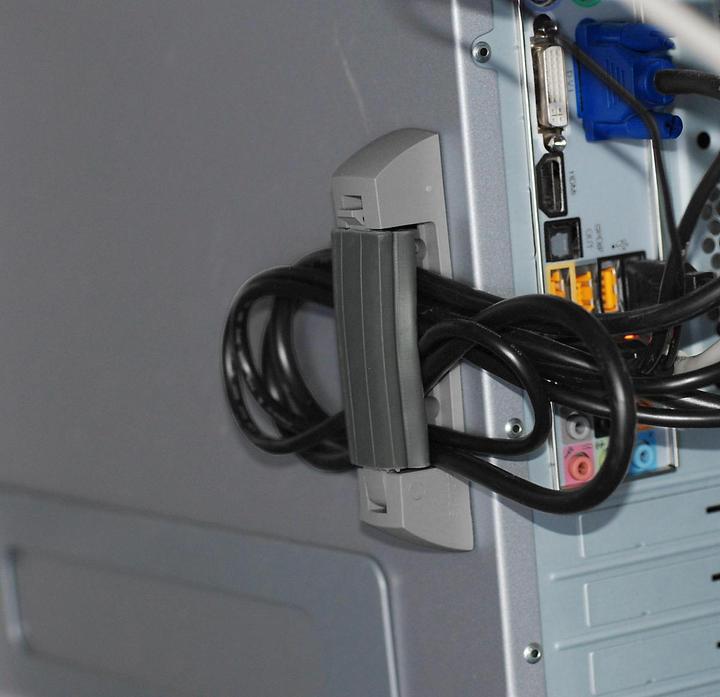 Actual product image Serpa Cable clip