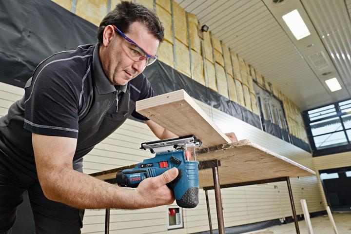 Actual product image Bosch Professional GST 12V-70 Professional