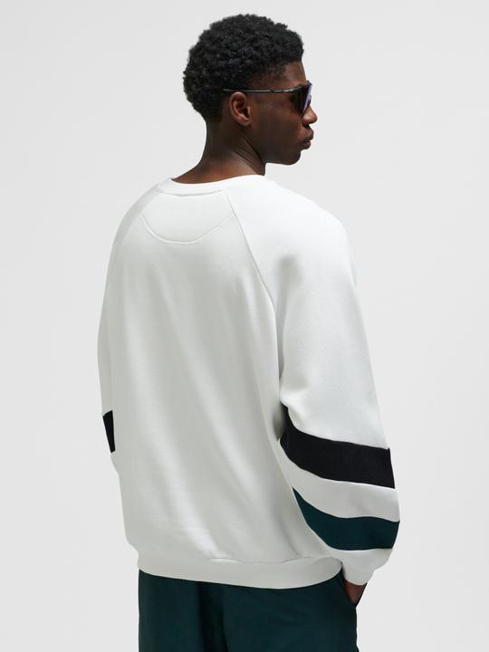 Actual product image hummel Hmloversized Crew Sportswear (M)