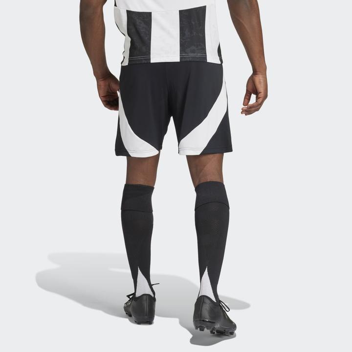 Immagine prodotto adidas Pantaloncini Juventus Torino (S)