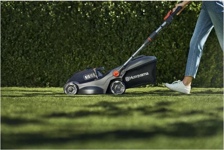 Produktbild Husqvarna Aspire LC34-P4A+B72/C70 (Akkubetrieb)