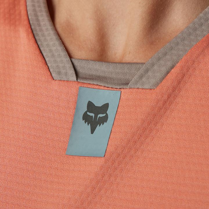 Image du produit Fox Jersey 23 W Defend Ss Slmn M (M)
