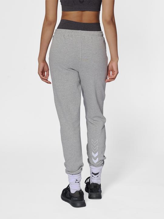Actual product image hummel Hmlelemental Regular Pants Woman (XS)