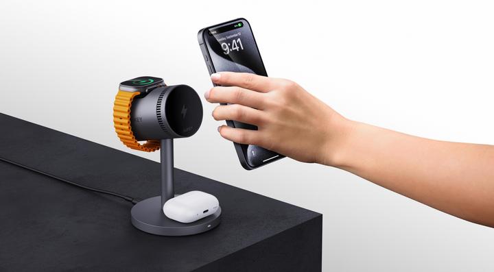 Produktbild Aukey MagFusion 3-in-1 Pro (15 W)