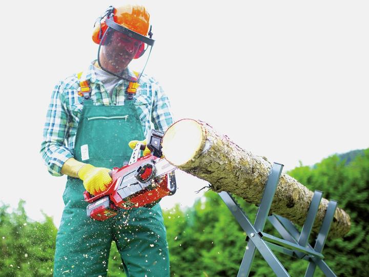 Produktbild Einhell Akku-Kettensäge GE-LC 18 Li Kit, 3 Ah, mit Ersatzkette (Akku Kettensäge)