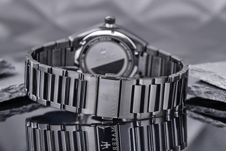 Actual product image Maserati Triconic (Analogue wristwatch, 40 mm)