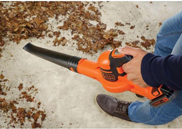 Actual product image Black & Decker Gwc1820pcb-Xj (Rechargeable battery operated, Leaf blower)