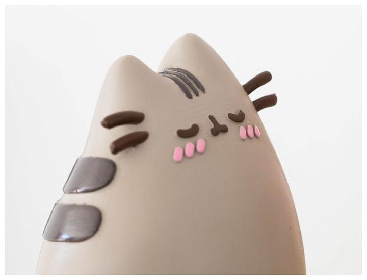 Actual product image NoName PUSHEEN - Calendrier Perpétuel 3D en Résine - '10x12x13cm' (10 x 13 cm, Hardcover)