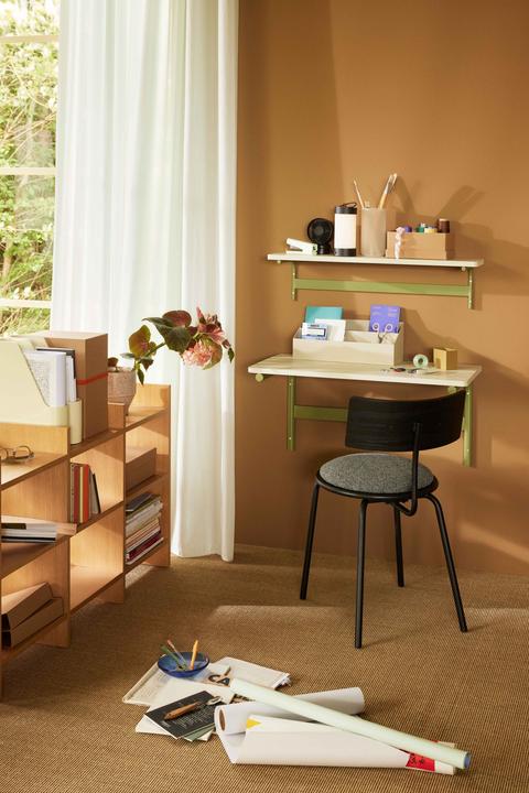 Actual product image Hübsch Koi Desk Green/Grey