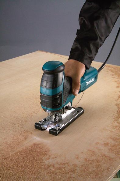 Actual product image Makita Jigsaw with pendulum stroke