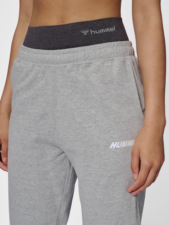 Actual product image hummel Hmlelemental Regular Pants Woman (XL)