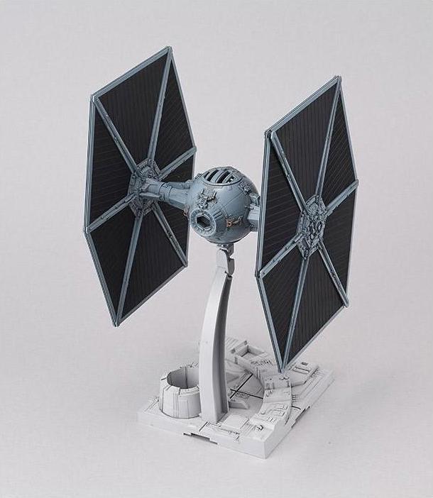 Actual product image Revell TIE fighter