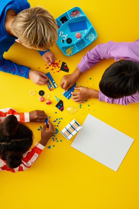 Image du produit LEGO Porte-stylo fusée (41936, LEGO Dots)