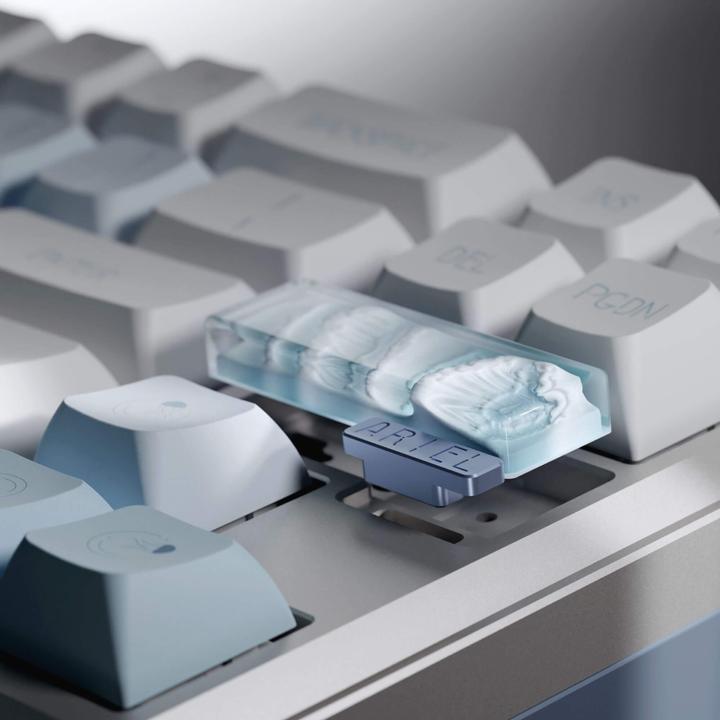 Image du produit Varmilo Epée 68 (US, Filaire, Sans fil)
