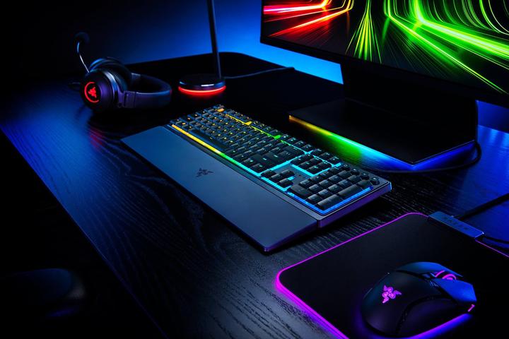 Actual product image Razer Ornata V3 X (CH, Cable)