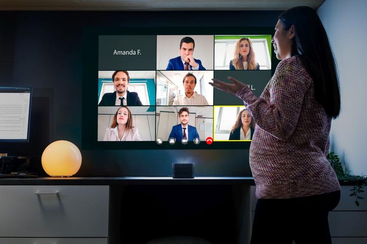 Produktbild Philips Screeneo U4 (Full HD, 400 lm, 0.25:1)