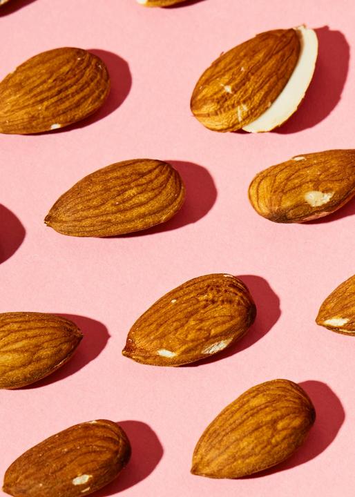 Immagine prodotto KoRo Granella di mandorle con buccia (1000 g)
