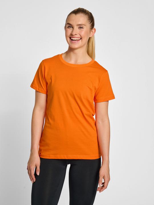 Actual product image hummel Red Heavy T-Shirt S/S Woman (XL)