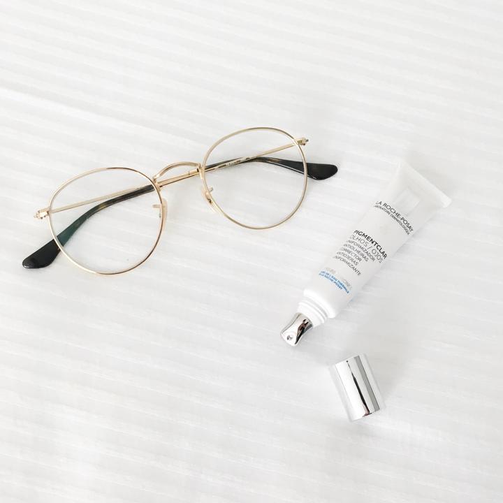 Produktbild La Roche Posay Pigmentclar (Crème, 15 ml, Tag + Nacht)