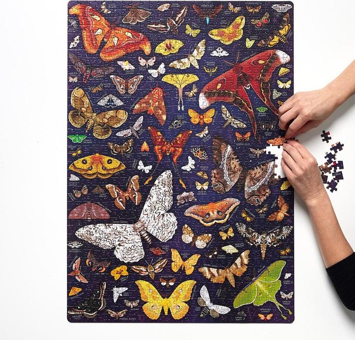 Productafbeelding Czuczu Puzzel 1000 stukjes Puzzlove Nachtvlinders (1000 onderdelen)