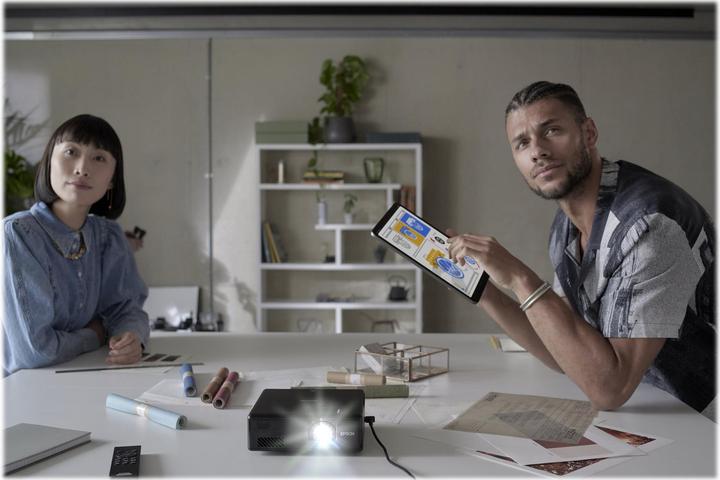 Produktbild Epson EF-11 (Full HD, 1000 lm, 1.1:1)