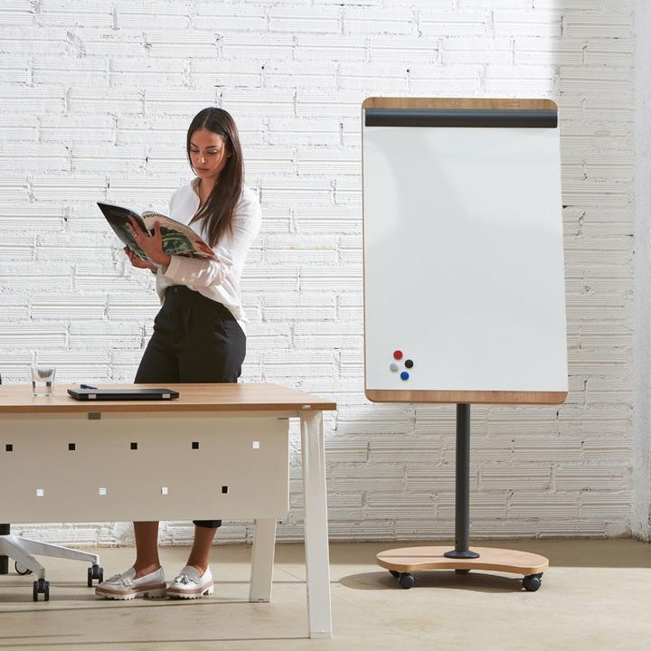 Produktbild Rocada Flipchart, magnetisch, 69x99 cm, Holzoptik