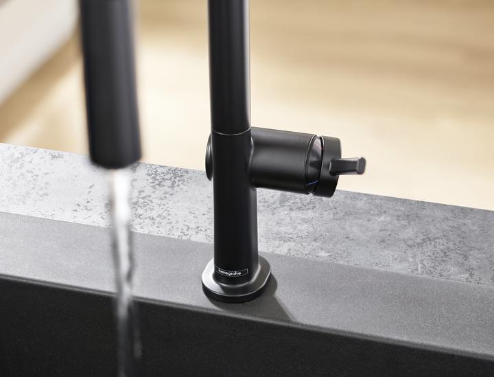 Actual product image hansgrohe HG single-lever sink mixer 210 TALIS M pull-out spray matt black