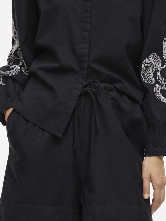 Actual product image Vila Mid Waist Shorts (40)