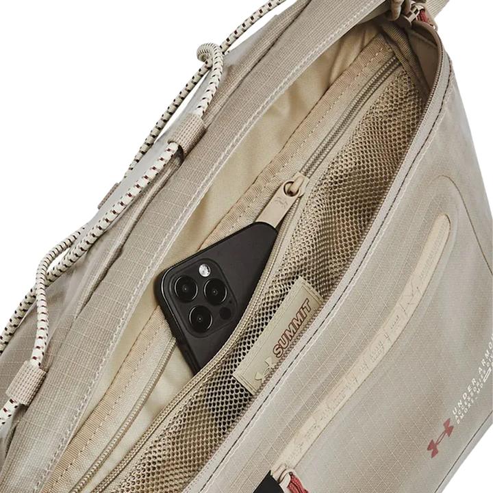 Image du produit Under Armour - Sac banane UA SUMMIT