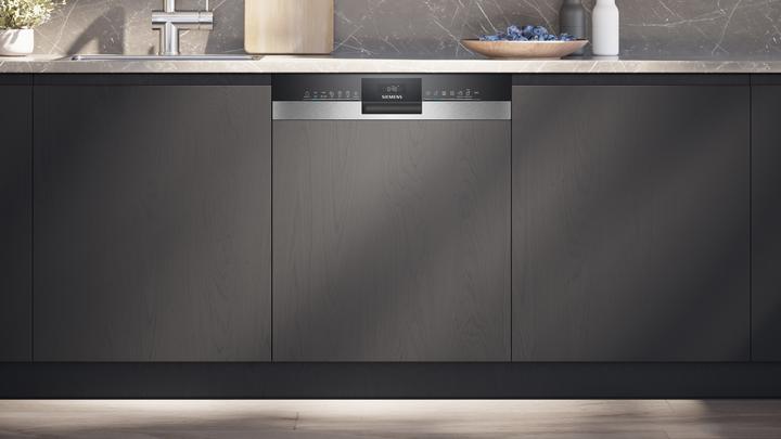 Produktbild Siemens iQ300, Teilintegrierter Geschirrspüler, 60 cm, Gebürsteter Stahl, SN53ES04TE