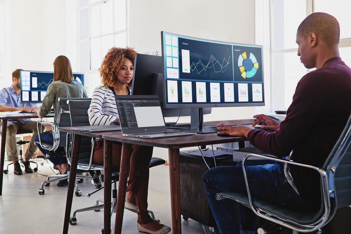 Actual product image HP EliteDisplay E243d Docking (1920 x 1080 pixels, 24")