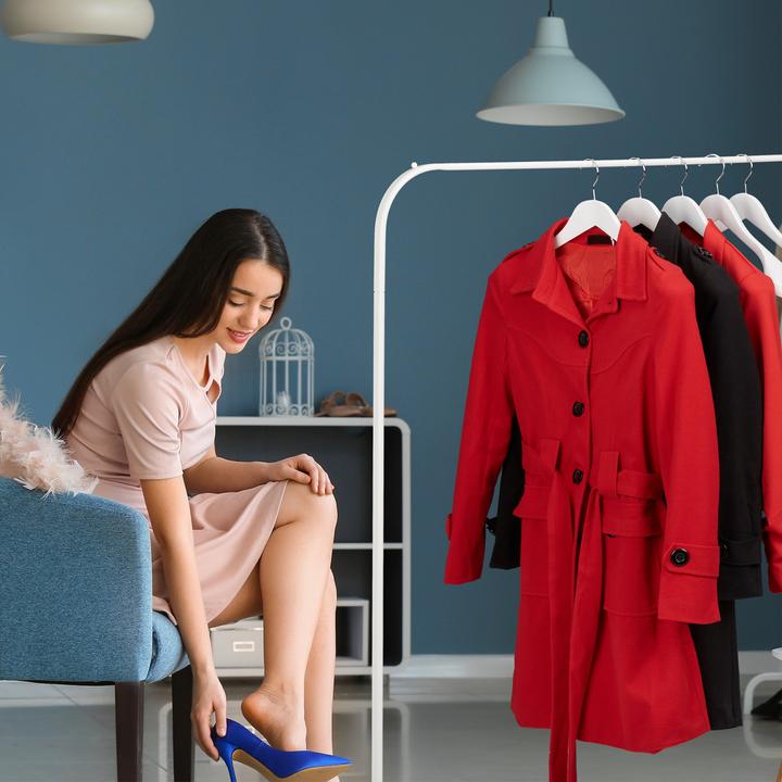 Actual product image Relaxdays Suit Hangers Set of 10, Wide Shoulders (10 x)