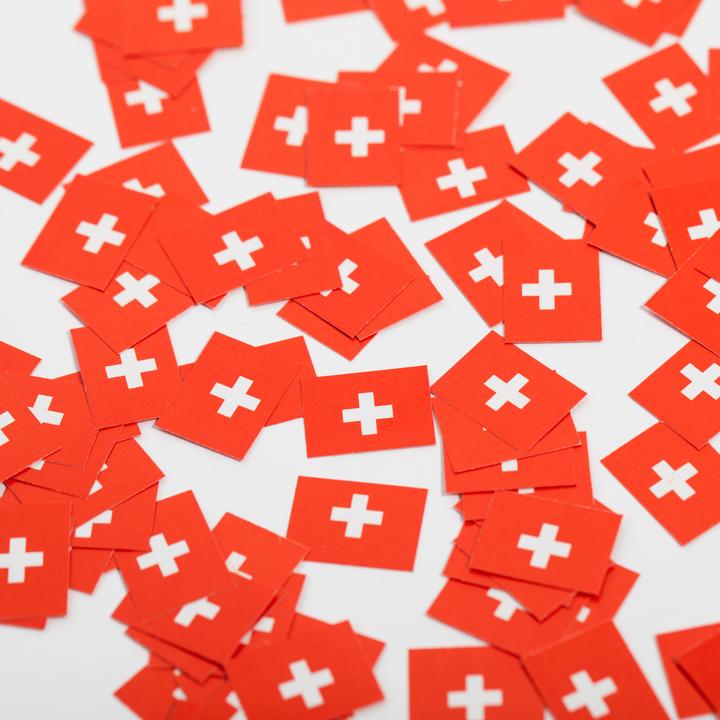 Immagine prodotto Fiesta Coriandoli di carta da tavola - Svizzera - 150 pezzi.