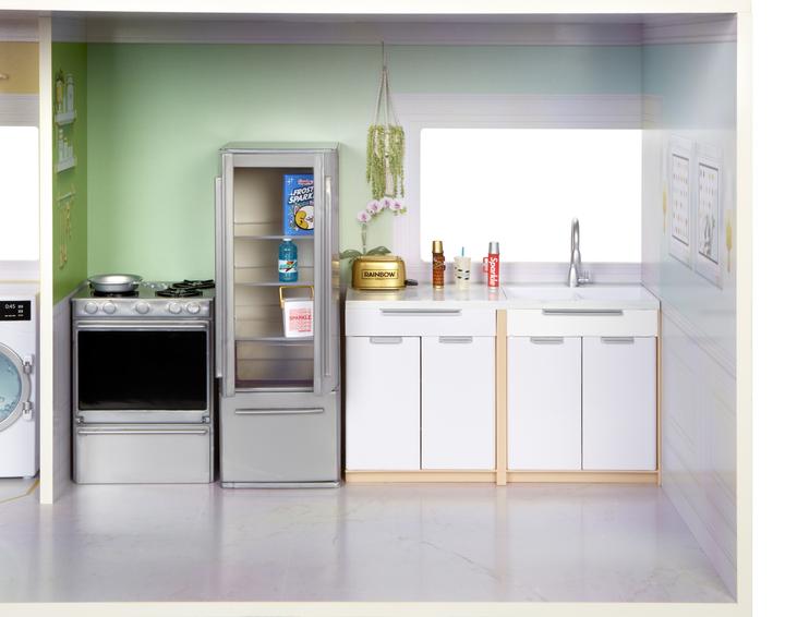 Actual product image MGA Rainbow High Townhouse