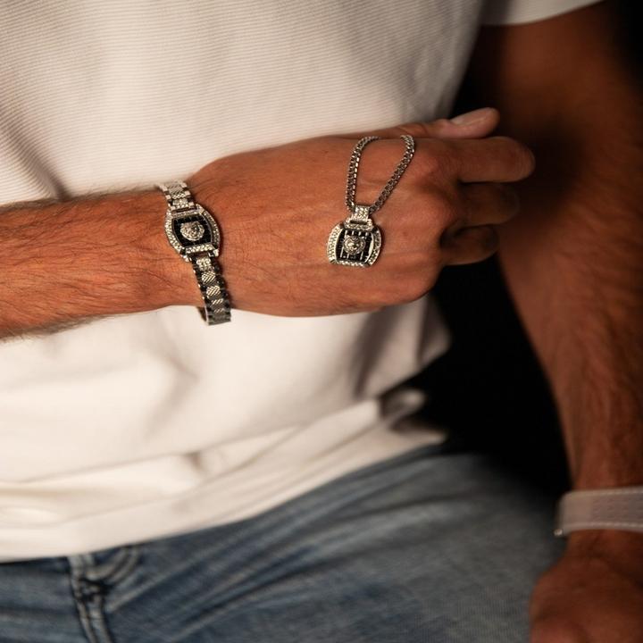Actual product image Guess LION KING Halskette (Stainless steel)