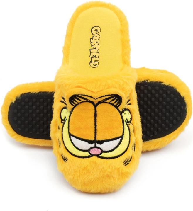 Actual product image Universal Textiles Embroidered slippers (45.5)