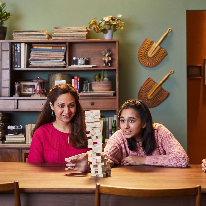 Actual product image Hasbro Gaming Jenga Classic (French, Italian, German)