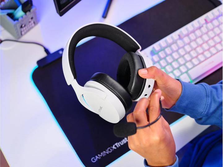 Actual product image Trust Gxt491w Fayzo Wireless Headset (Cable, Wireless)