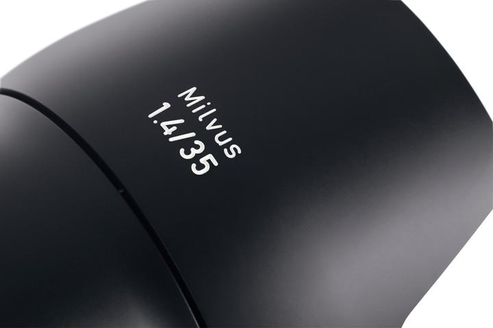 Image du produit Zeiss Milvus 1.4 / 35mm ZE Canon EF (Canon EF, Plein format)