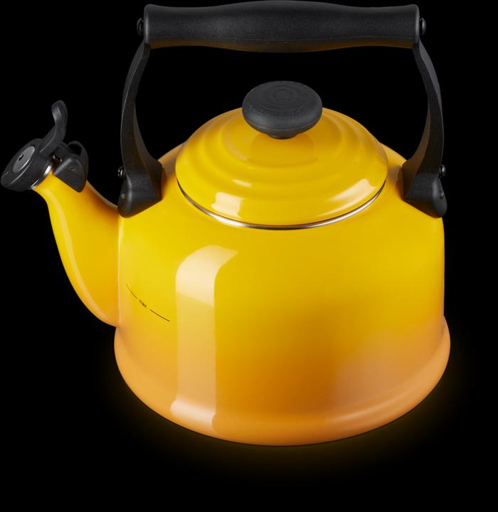 Actual product image Le Creuset Kettle TRADITION dark yellow (2.10 l)