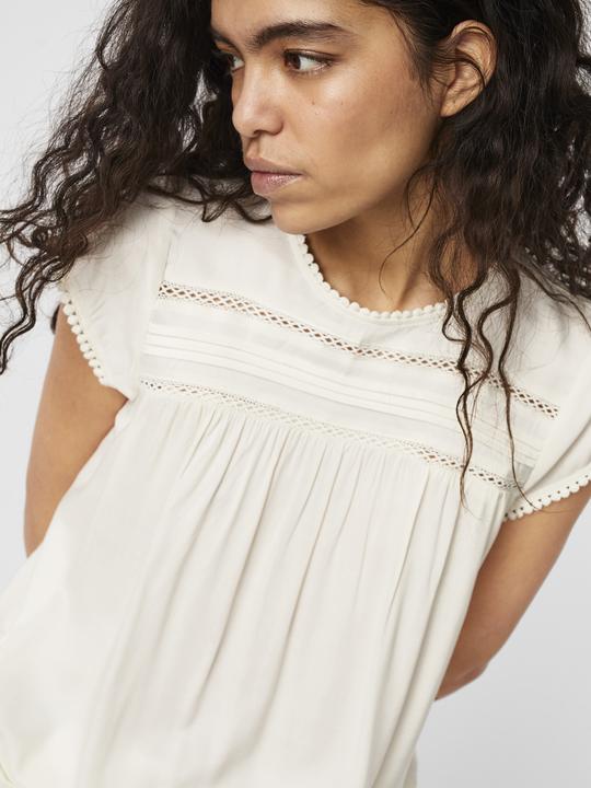 Produktbild Vero Moda Spitze Oberteil mit kurzen Ärmeln (XL)
