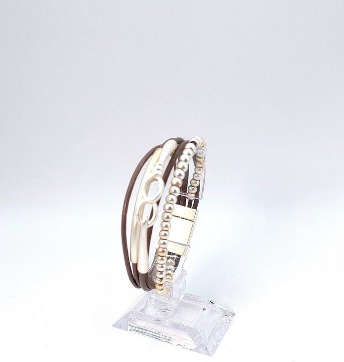 Produktbild Signé Signè Armband Leder mit Magnetverschluss & Elemente versilbert rhodiniert No.12 (Metall, Messing, Bleifrei, Cadmiumfrei, Nickelfrei)
