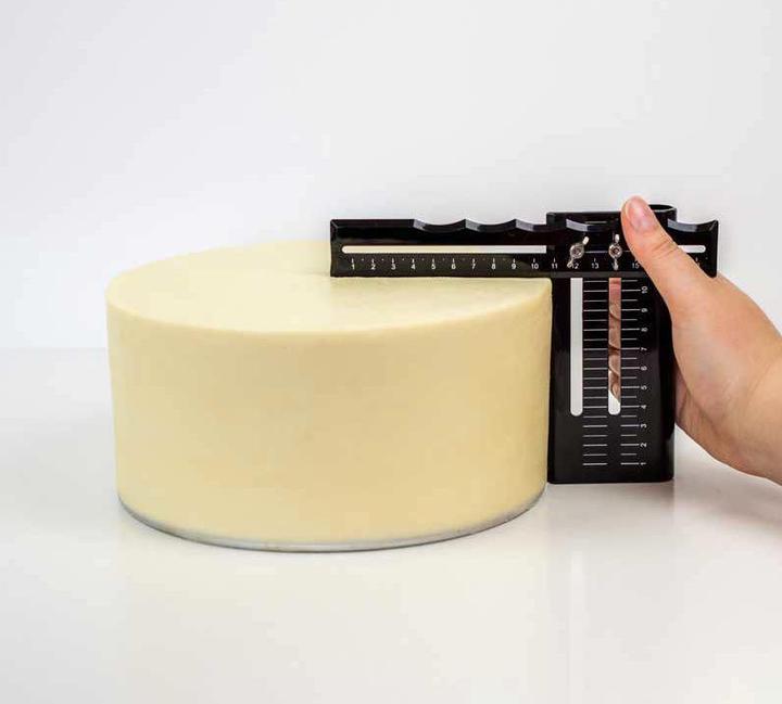 Actual product image Dekofee Adjustable sharp-edge tool