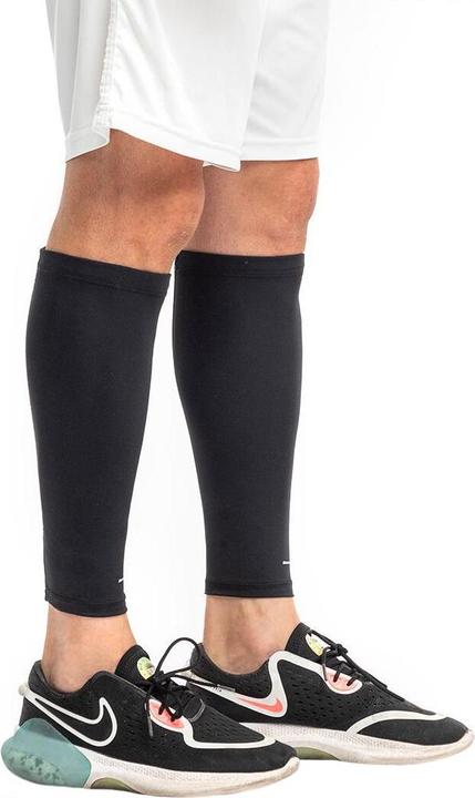 Actual product image InnovaGoods Calf protection with compression for training - 2 pcs (XL)