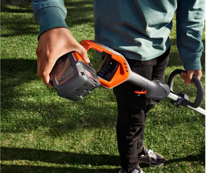 Immagine prodotto Husqvarna 215iL (Filo di taglio)