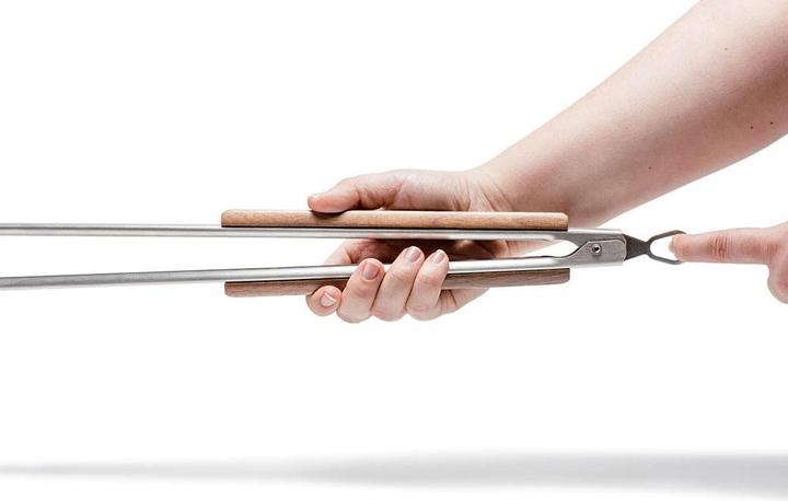 Produktbild Petromax Grill- und Kohlenzange 56cm