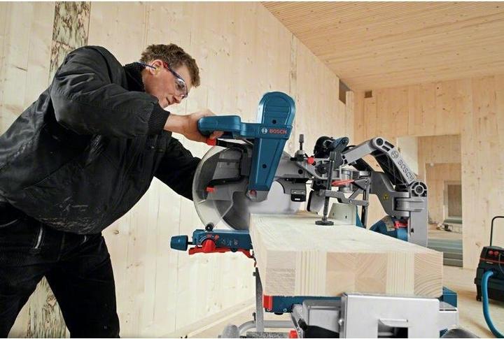 Immagine prodotto Bosch Professional Sega a gattuccio GCM 12 GDL, Legno